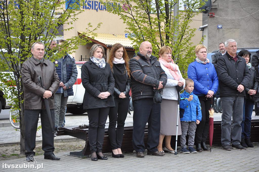 Uroczysta Msza św. za Ojczyznę na szubińskim Rynku
