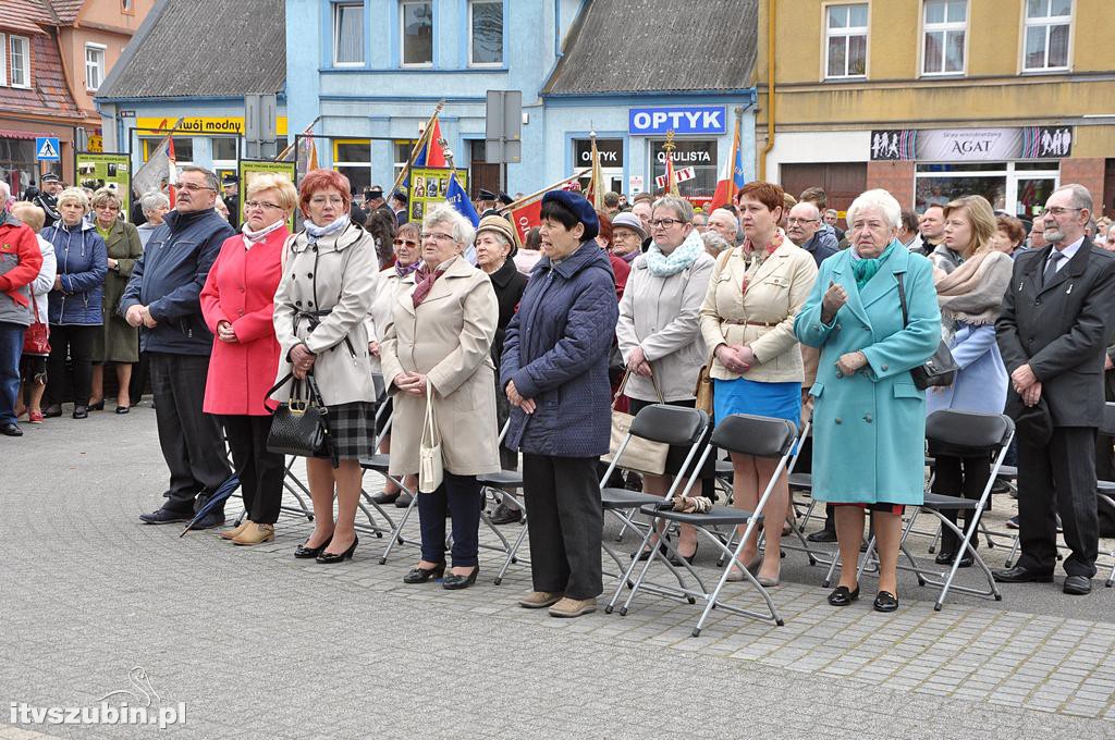 Uroczysta Msza św. za Ojczyznę na szubińskim Rynku