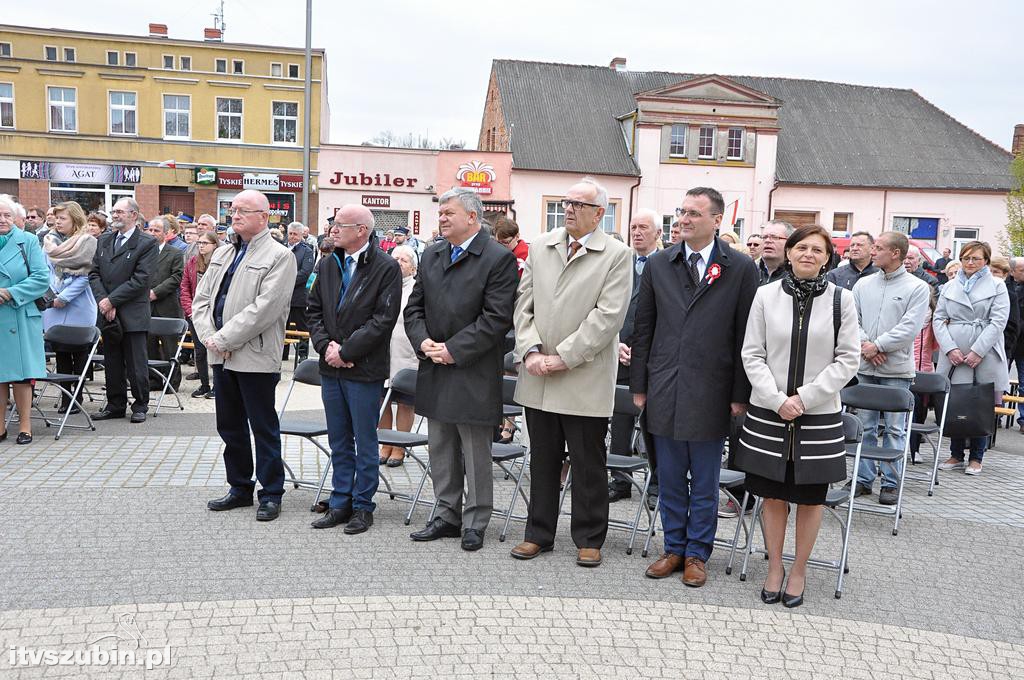 Uroczysta Msza św. za Ojczyznę na szubińskim Rynku