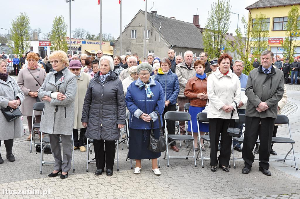 Uroczysta Msza św. za Ojczyznę na szubińskim Rynku