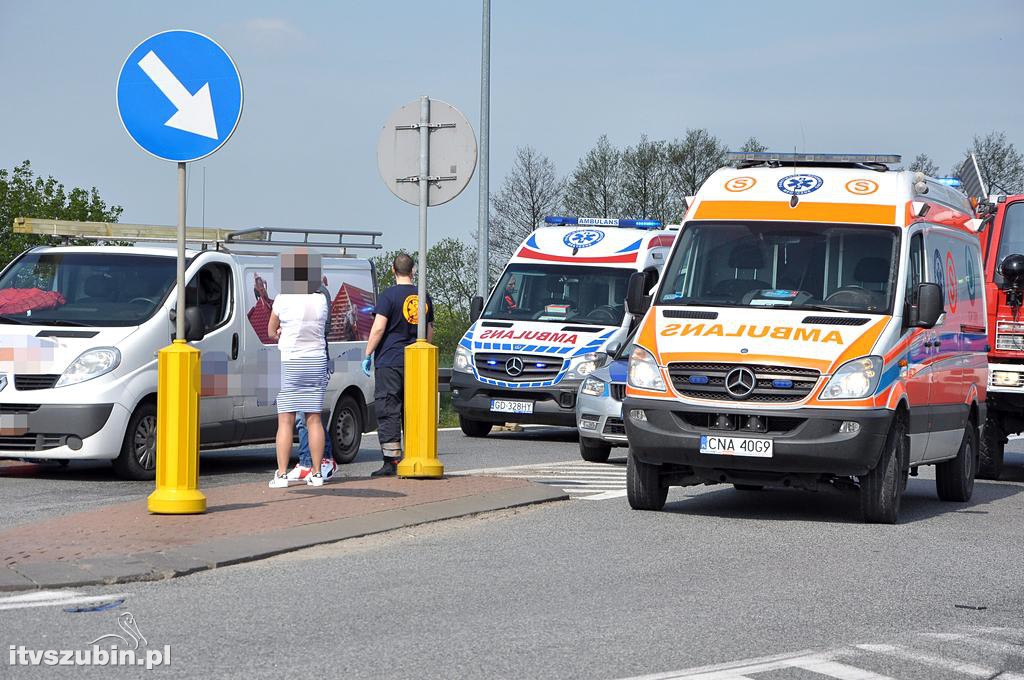 Wypadek dwóch samochodów osobowych na obwodnicy Szubina [DK5]