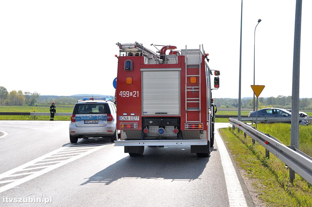Wypadek dwóch samochodów osobowych na obwodnicy Szubina [DK5]