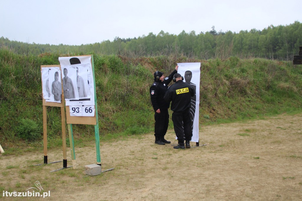 Nakielscy policjanci doskonalili umiejętności strzeleckie