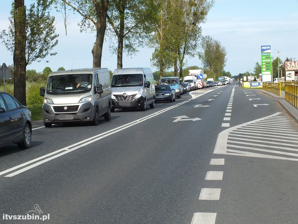 Kolizja dwóch dostawczaków w Zamościu