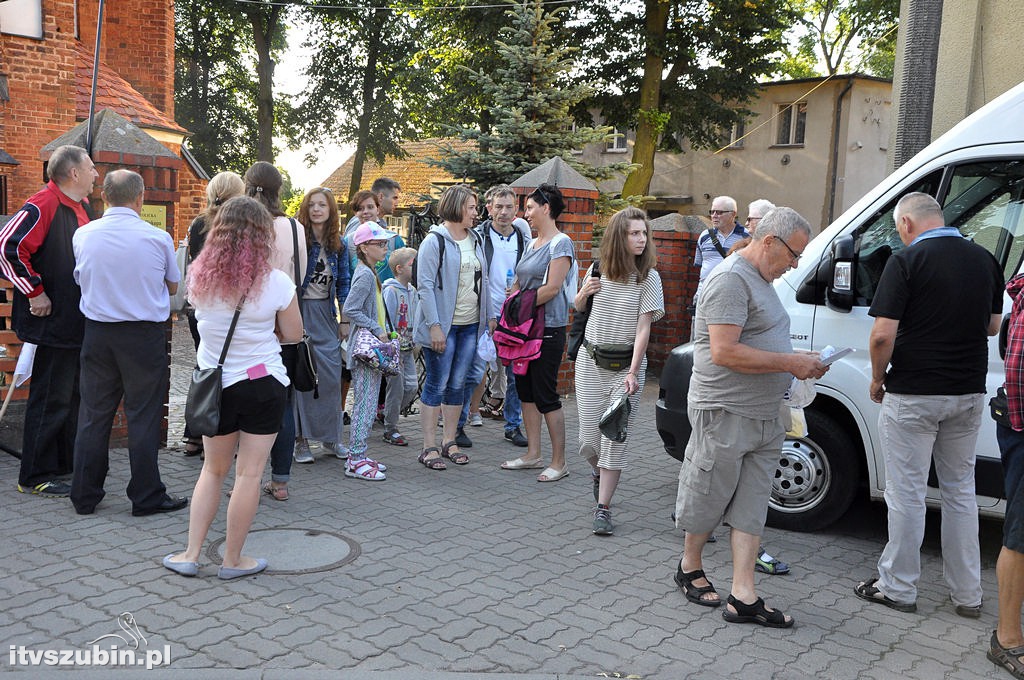 Wyruszyli na pątniczy szlak