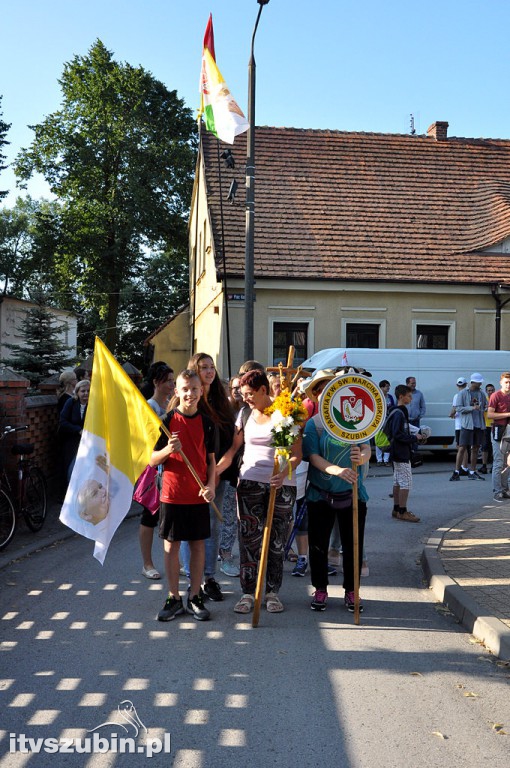 Wyruszyli na pątniczy szlak