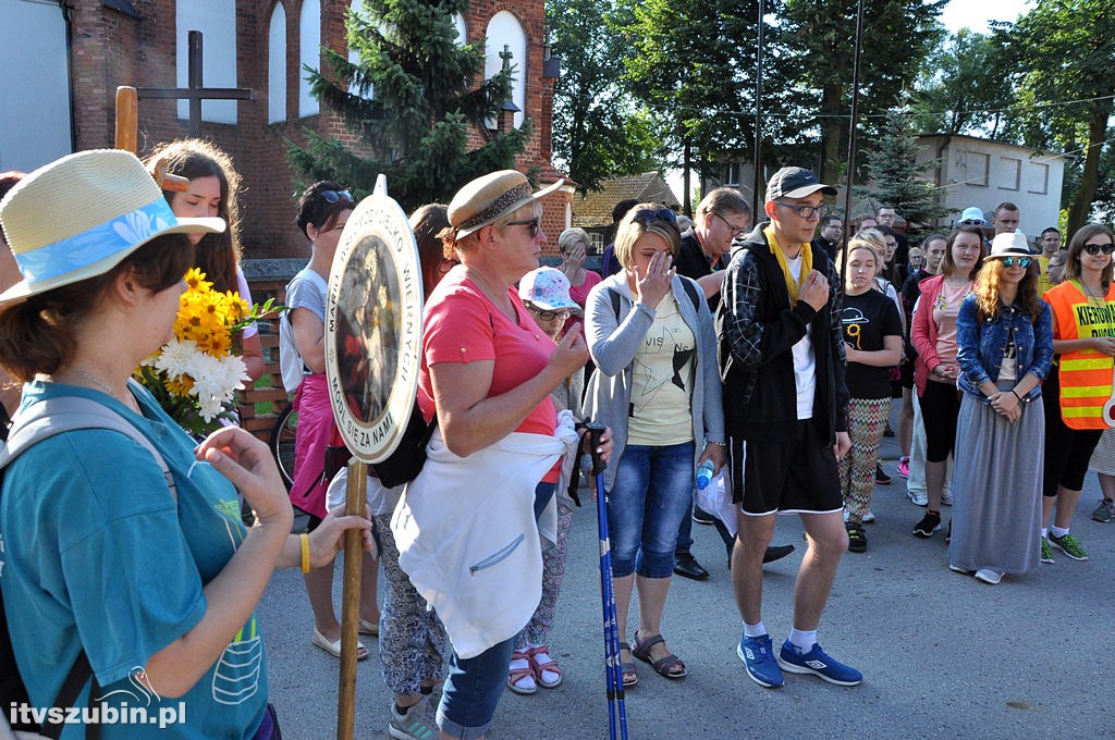 Wyruszyli na pątniczy szlak