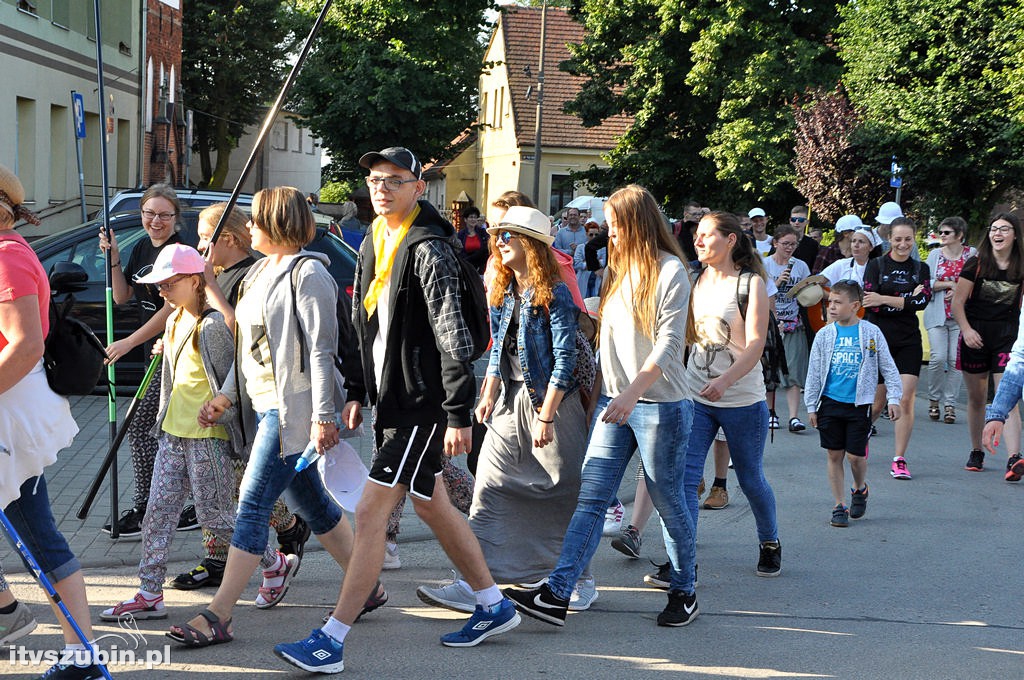 Wyruszyli na pątniczy szlak