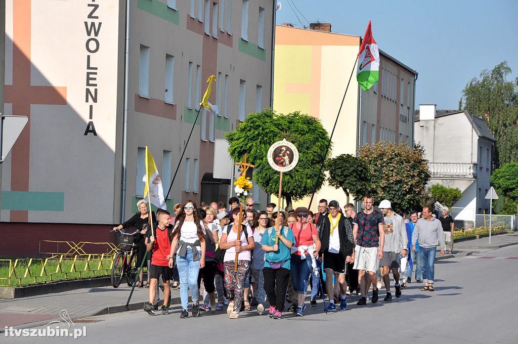 Wyruszyli na pątniczy szlak