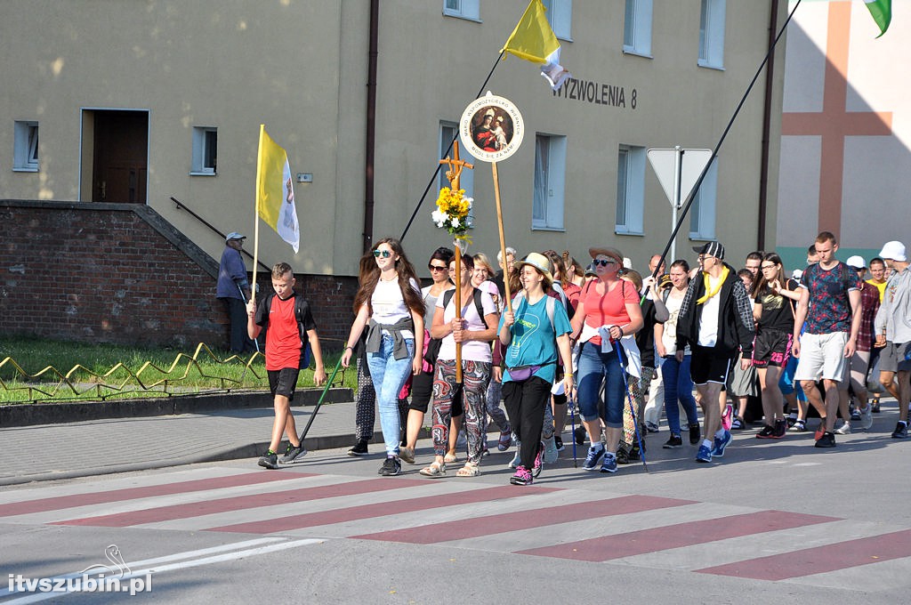 Wyruszyli na pątniczy szlak