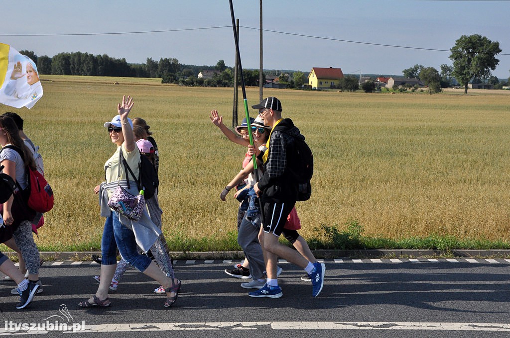 Wyruszyli na pątniczy szlak