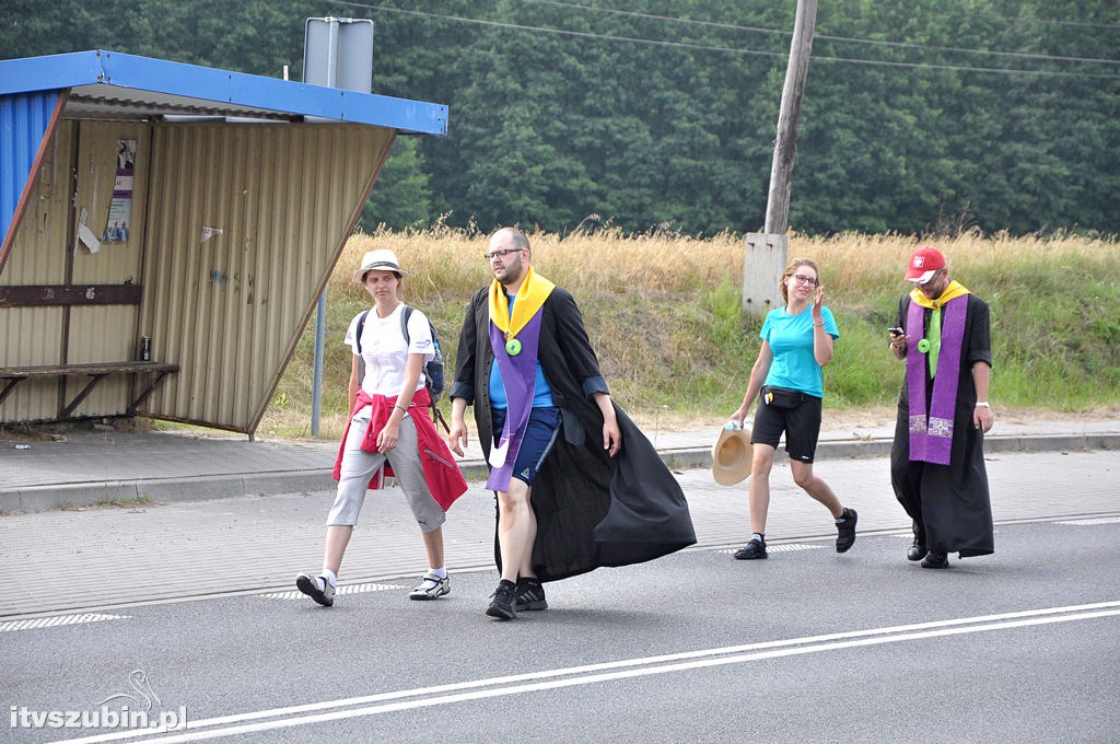 Pielgrzymi z grupy kaszubskiej dotarli do Szubina