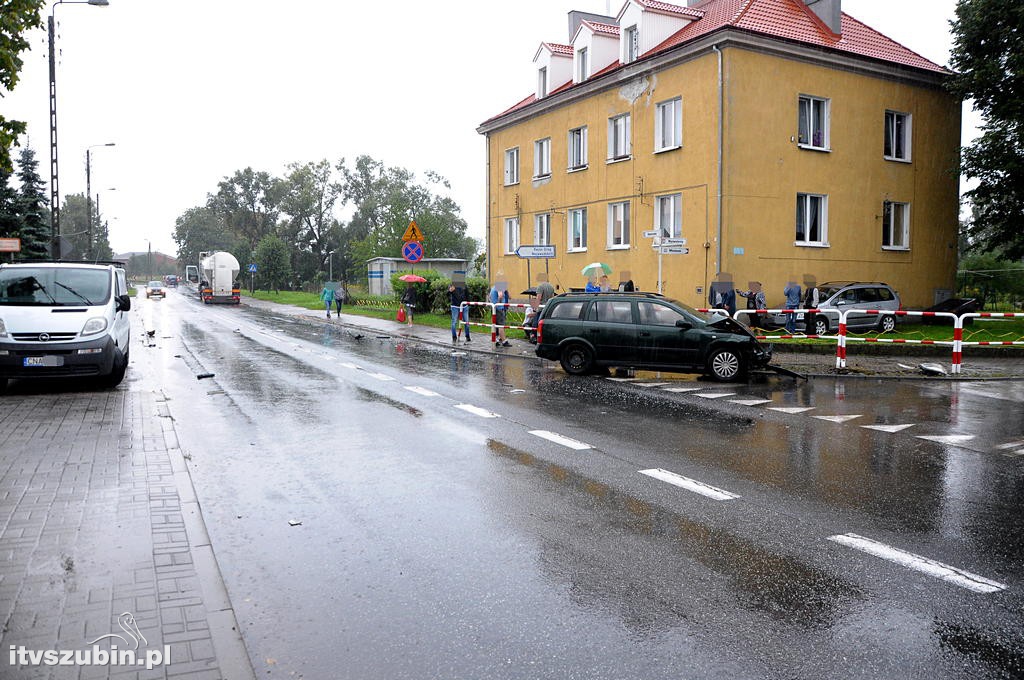 Pracowite piątkowe popołudnie dla strażaków