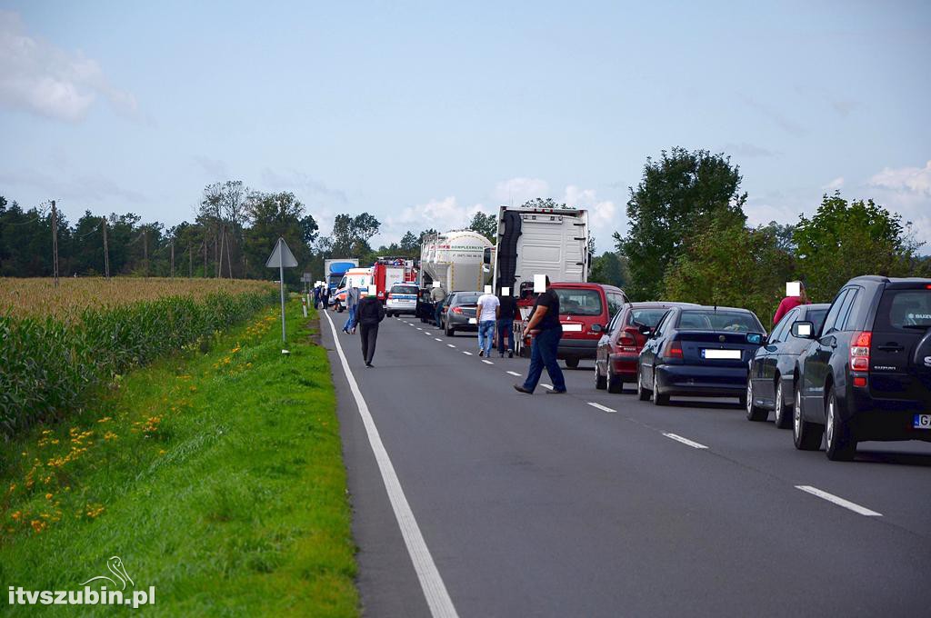 Kolizja dwóch osobówek w Pińsku