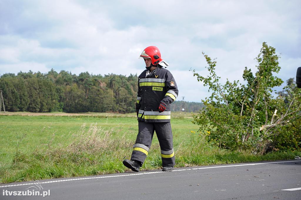 Kolizja dwóch osobówek w Pińsku