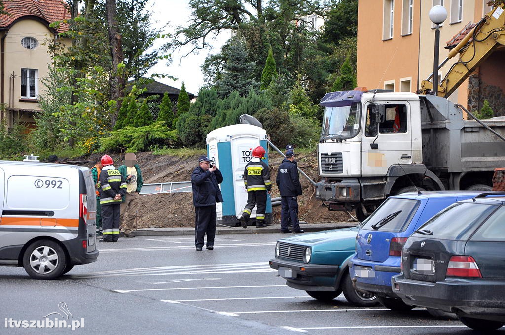 Podczas prac budowlanych przerwano rurociąg gazu ziemnego