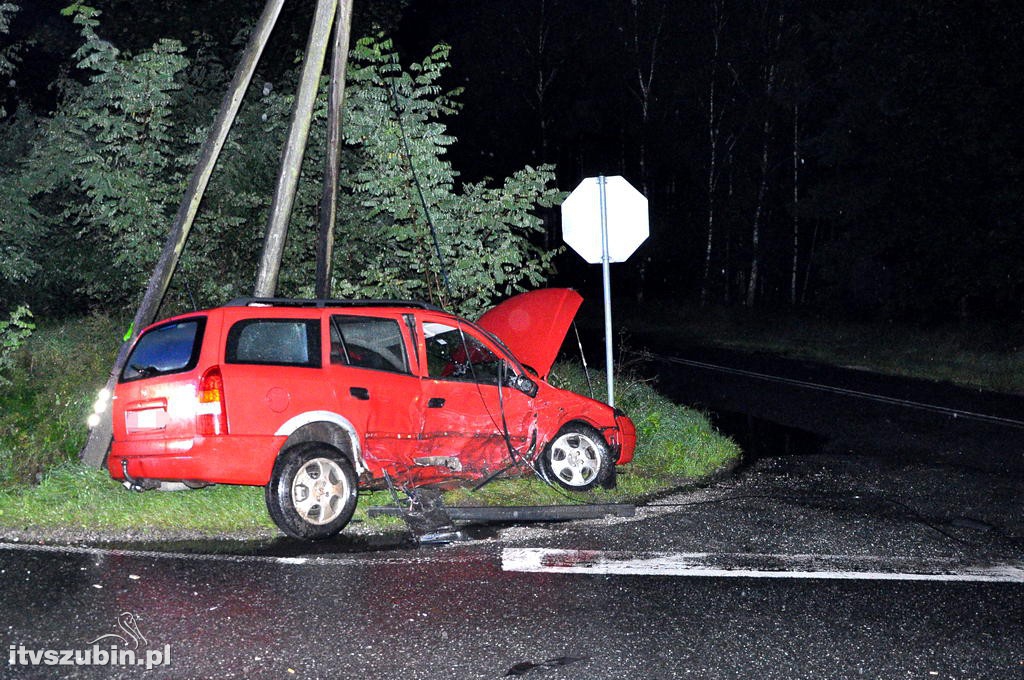 Kolizja dwóch osobówek w Godzimierzu
