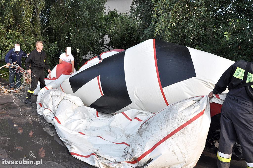 Balon wylądował w ogródki na jednej z posesji w Szubinie