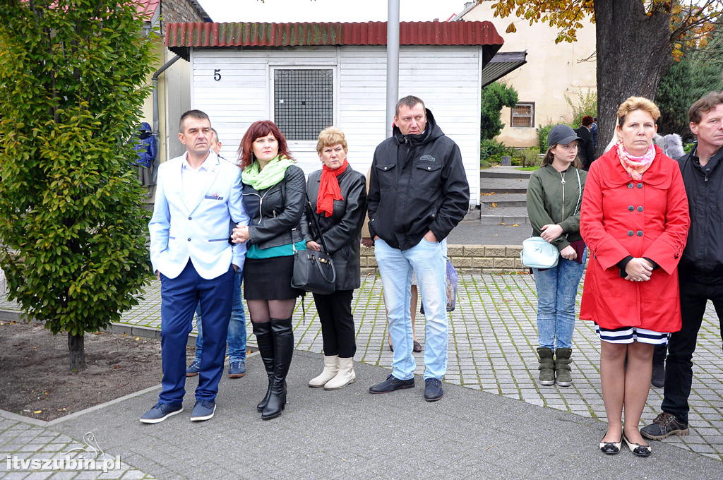 Uroczystość ślubowania i przysięgę uczniów klasy wojskowej I TL