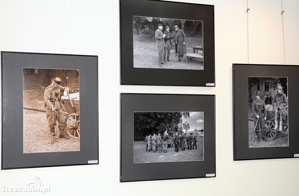 Wystawa Fotograficzna OFLAG 64 obraz z życia jeńców amerykańskich