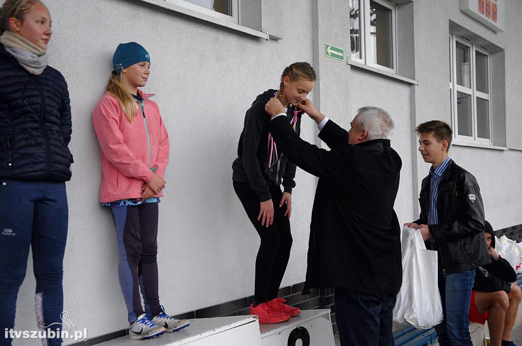 Bieg Papieski na szubińskim stadionie