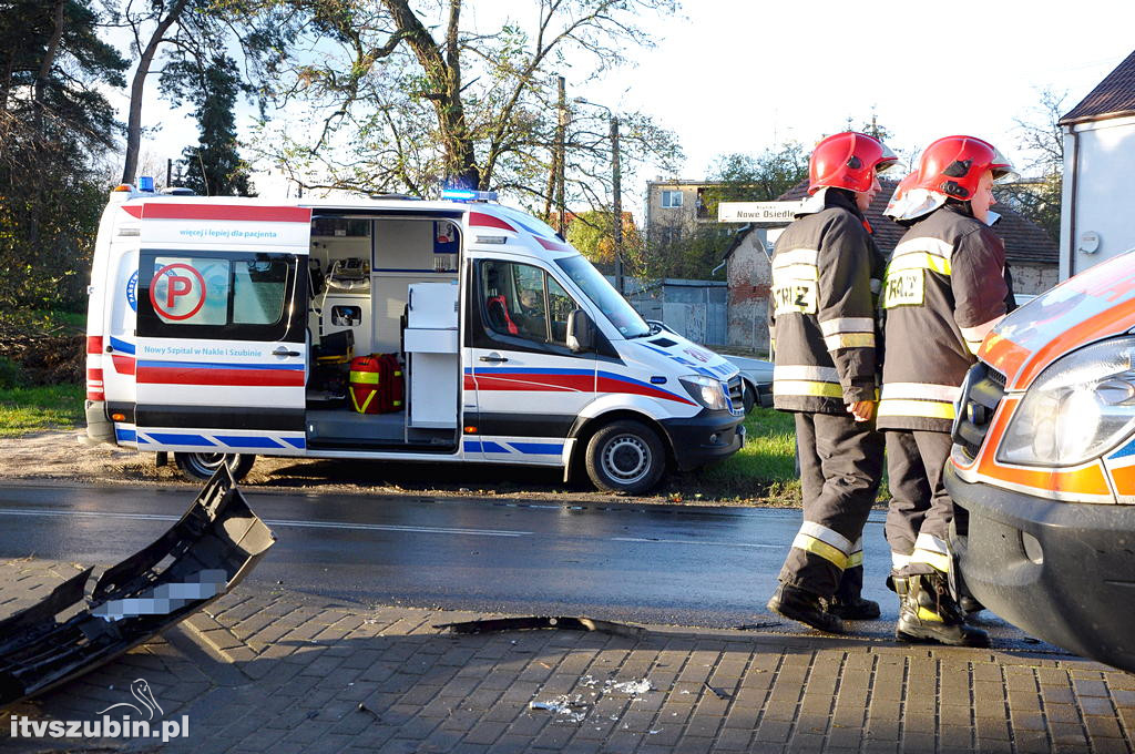 Kolizja przyczyną potrącenia dwóch pieszych
