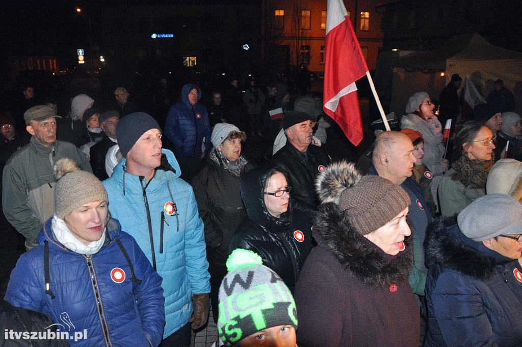 Wspólne szubińskie Śpiewanie Pieśni Patriotycznych