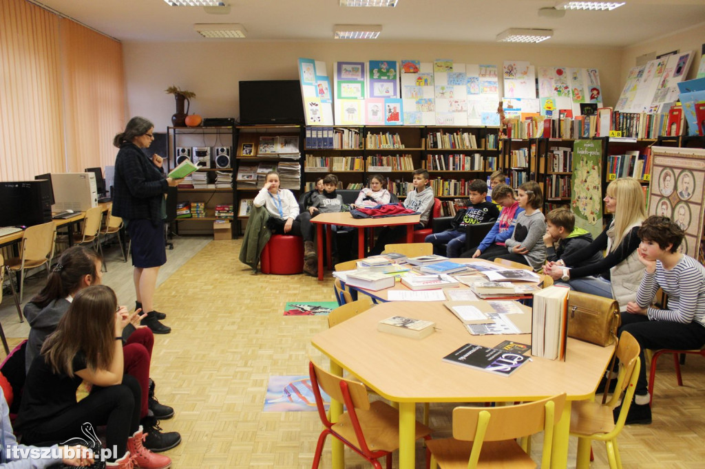 Niepodległa - lekcja  historyczna w RBP