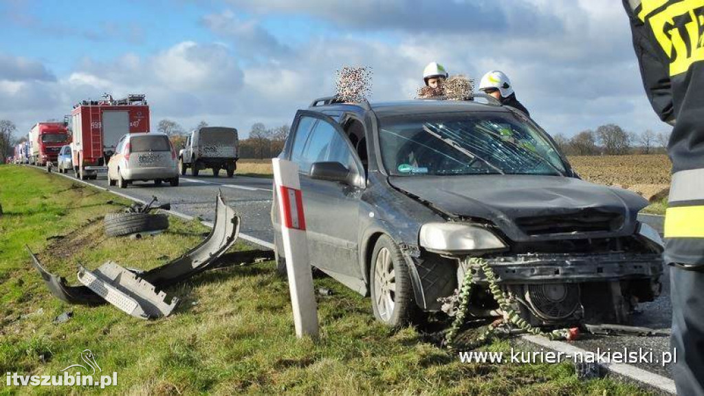 Wypadek na krajowej 10 pod Mrozowem