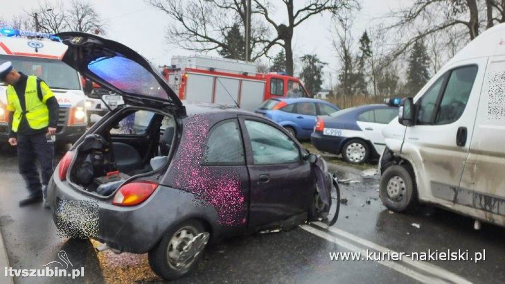 Kolizja w Występie i zdarzenie drogowe w Śmielinie