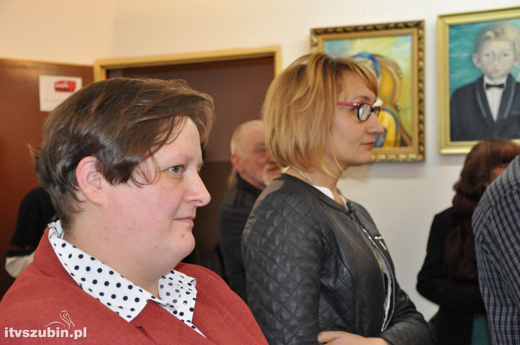 Dziecięce portrety w szubińskiej Galerii Plama's