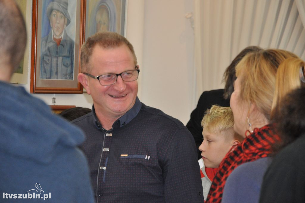 Dziecięce portrety w szubińskiej Galerii Plama's