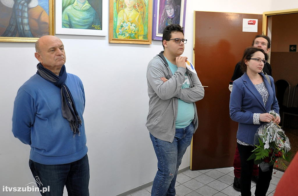 Dziecięce portrety w szubińskiej Galerii Plama's