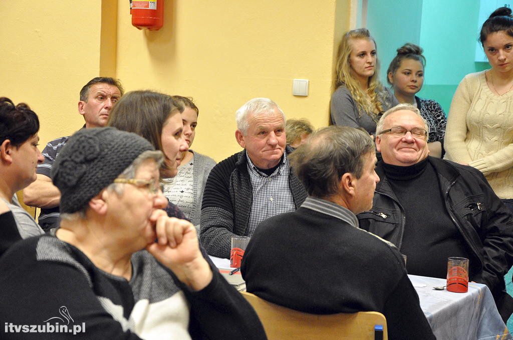 Zebranie w Ciężkowie dotyczące odbudowy spalonego Kościoła