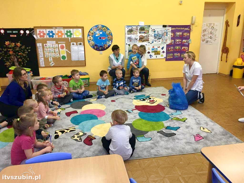 Spotkanie przedszkolaków z higienistkami stomatologicznymi