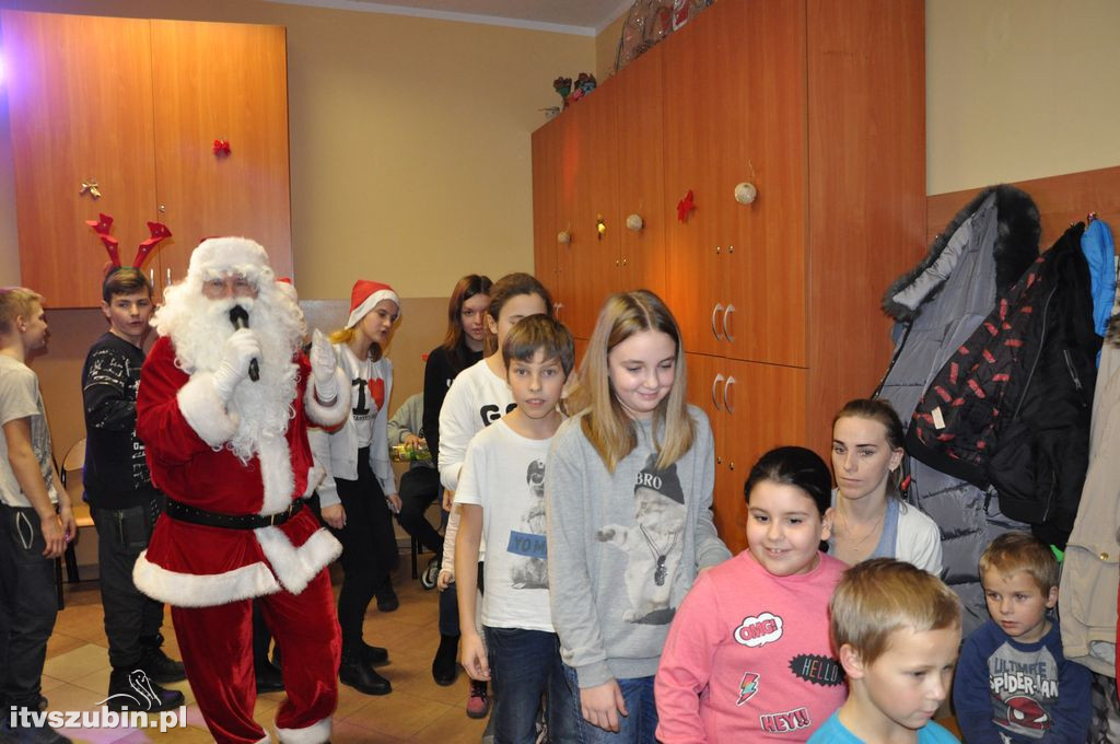 Mikołajki w świetlicy w Zalesiu