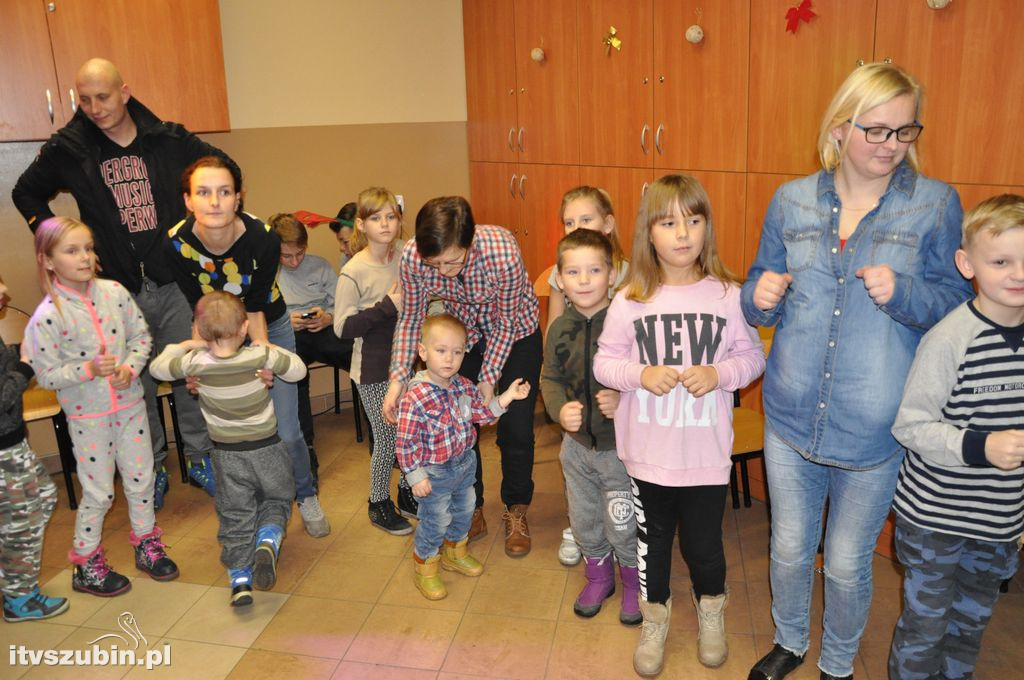 Mikołajki w świetlicy w Zalesiu