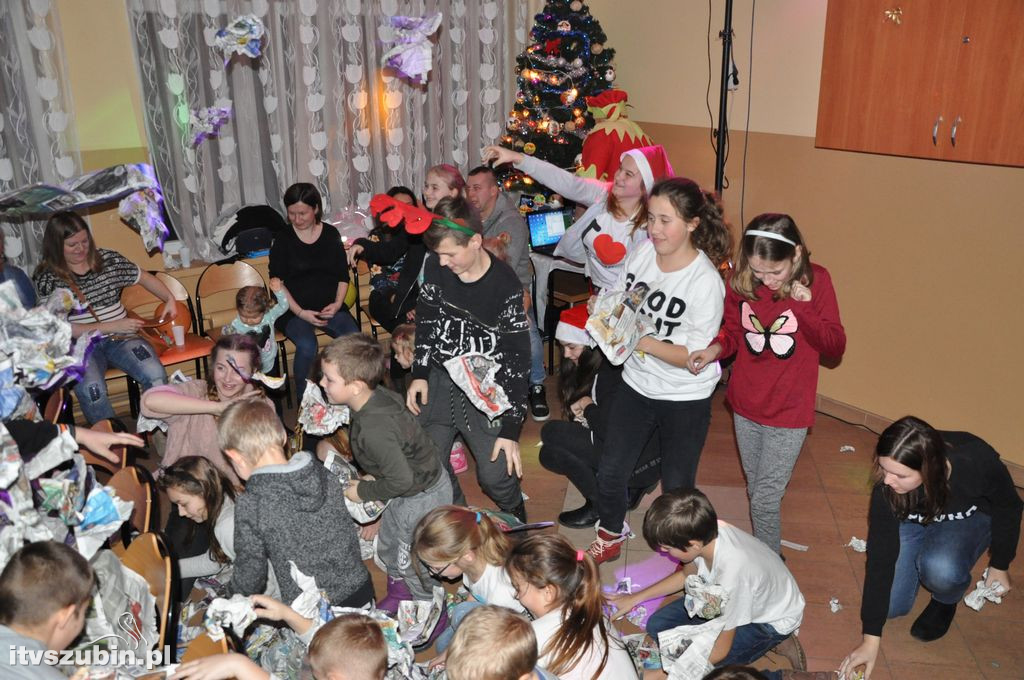 Mikołajki w świetlicy w Zalesiu