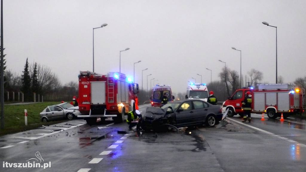 Wypadek w Nakle, skrzyżowanie Nowej z DK10