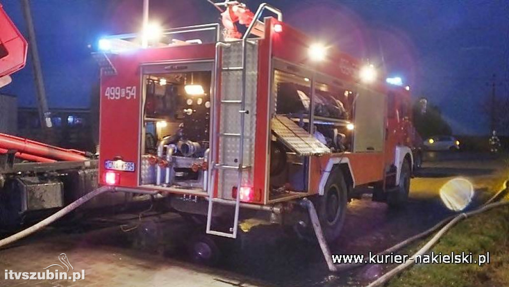 Pożar na terenie autozłomu