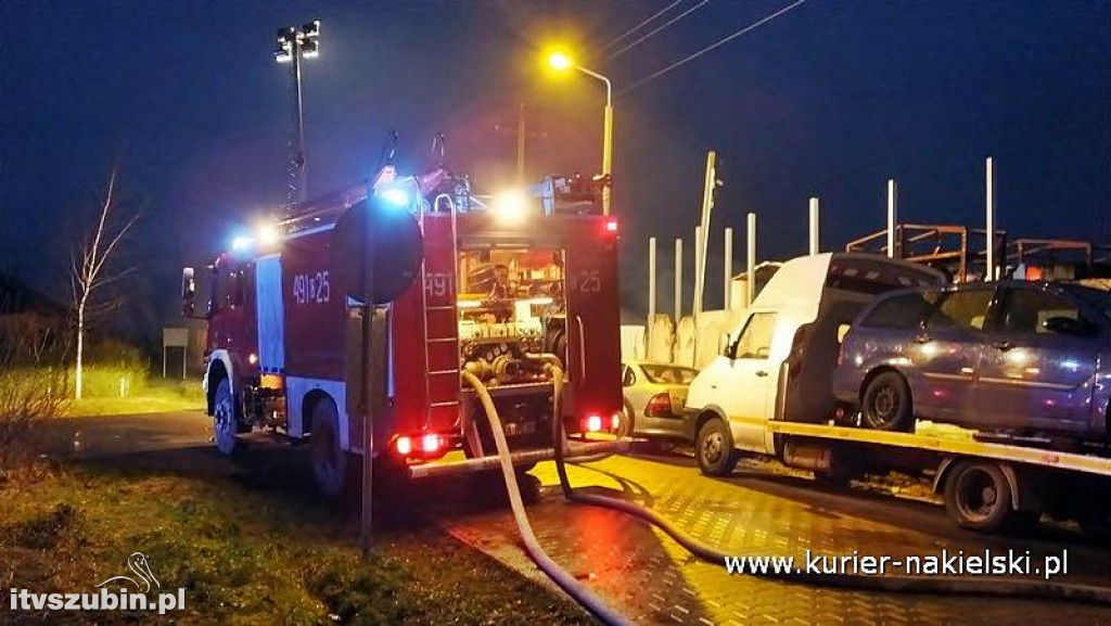 Pożar na terenie autozłomu