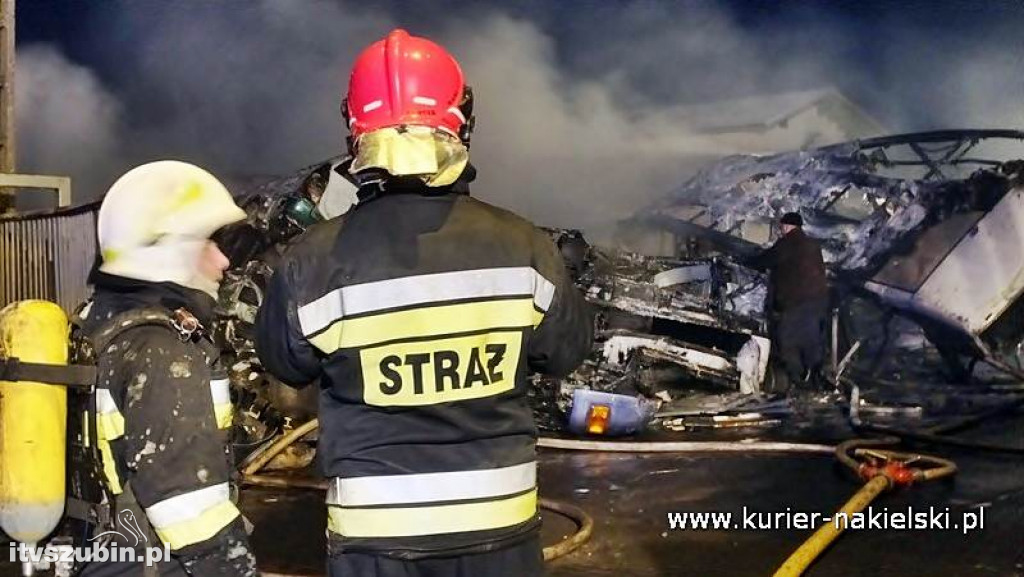 Pożar na terenie autozłomu