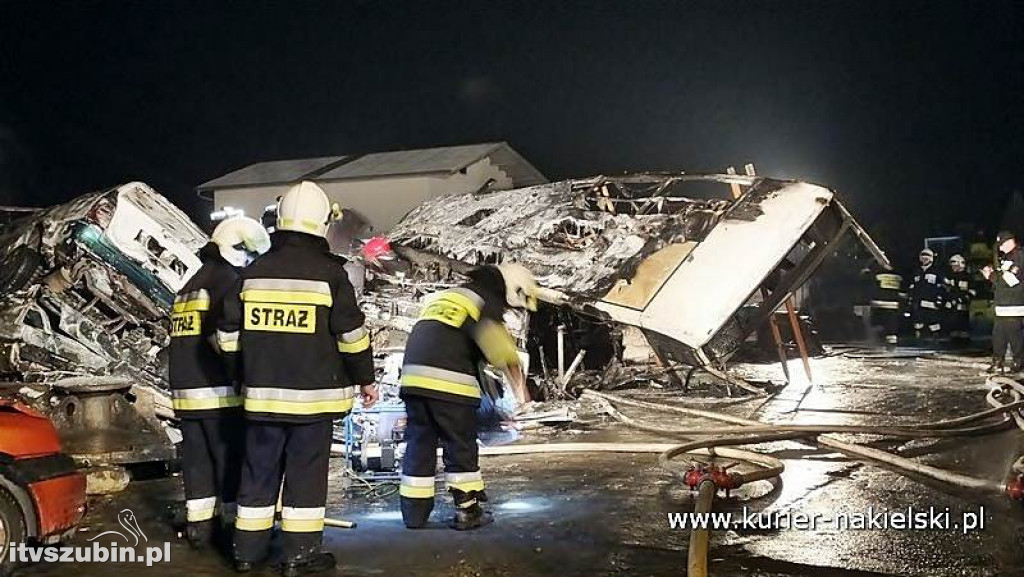 Pożar na terenie autozłomu