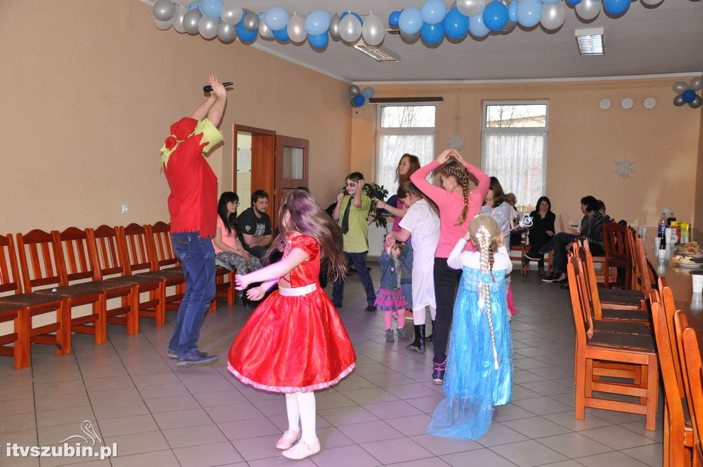 Bal karnawałowy dla dzieci w świetlicy w Królikowie