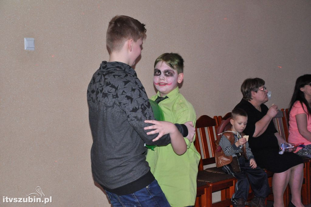 Bal karnawałowy dla dzieci w świetlicy w Królikowie