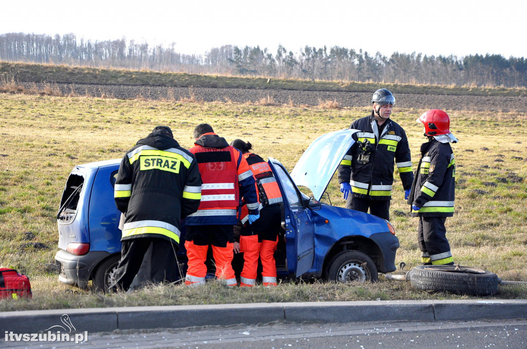 Kolizja dwóch osobówek w Pińsku, DW 247