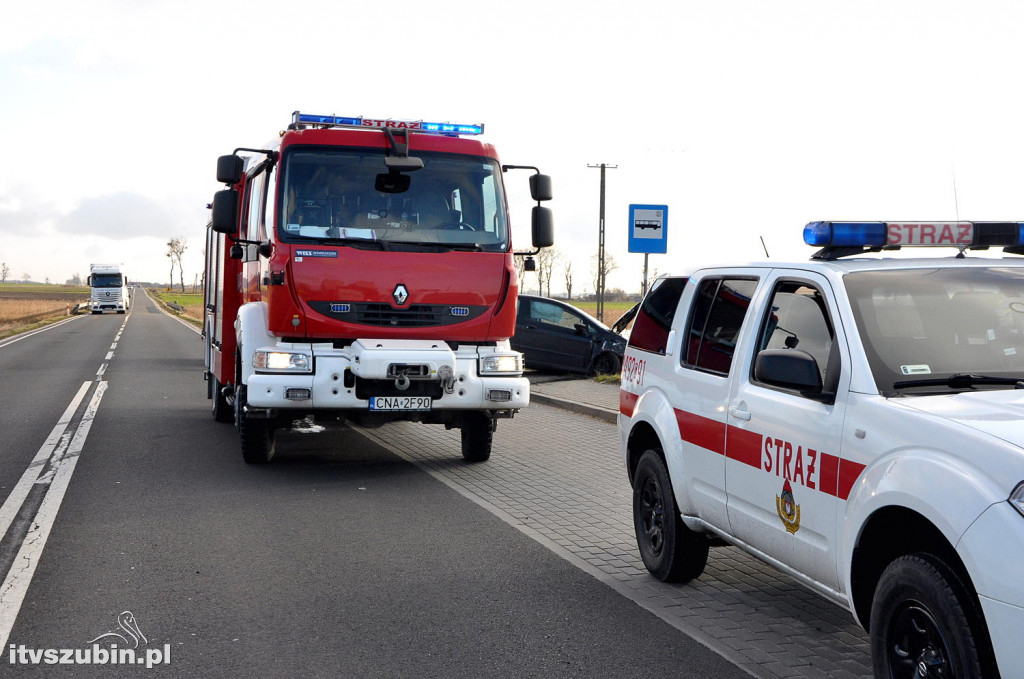 Kolizja dwóch osobówek w Pińsku, DW 247