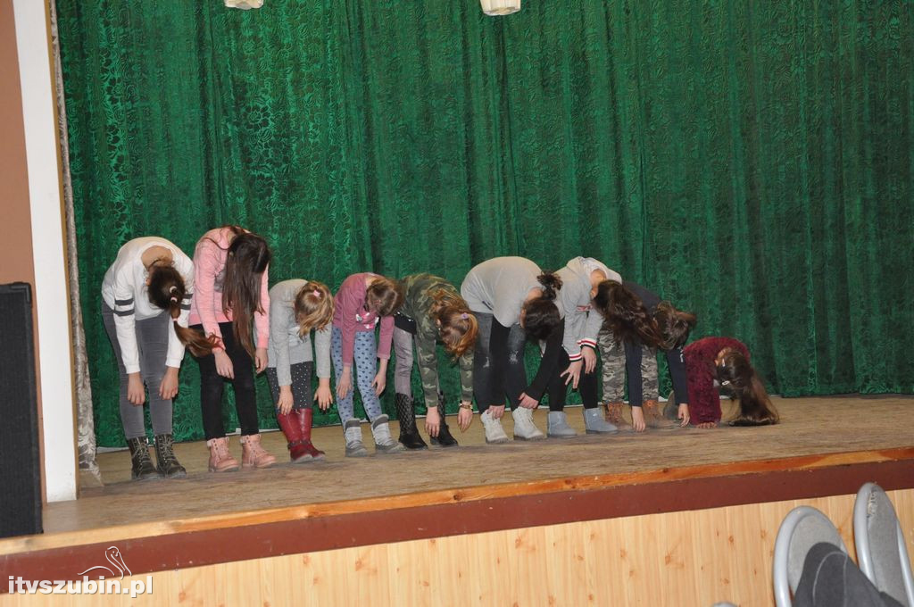 Warsztatów teatralnych z Dawidem Kartaszewiczem