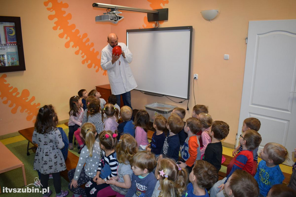 Mobilne Planetarium w przedszkolu
