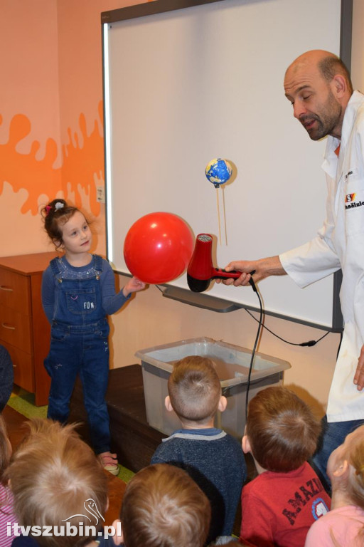 Mobilne Planetarium w przedszkolu